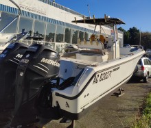 Bateau Americain de pêche pursuit 25 70 CC au Cap Ferret sur le bassin d Arcachon