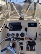 Bateau Americain de pêche pursuit 25 70 CC au Cap Ferret sur le bassin d Arcachon